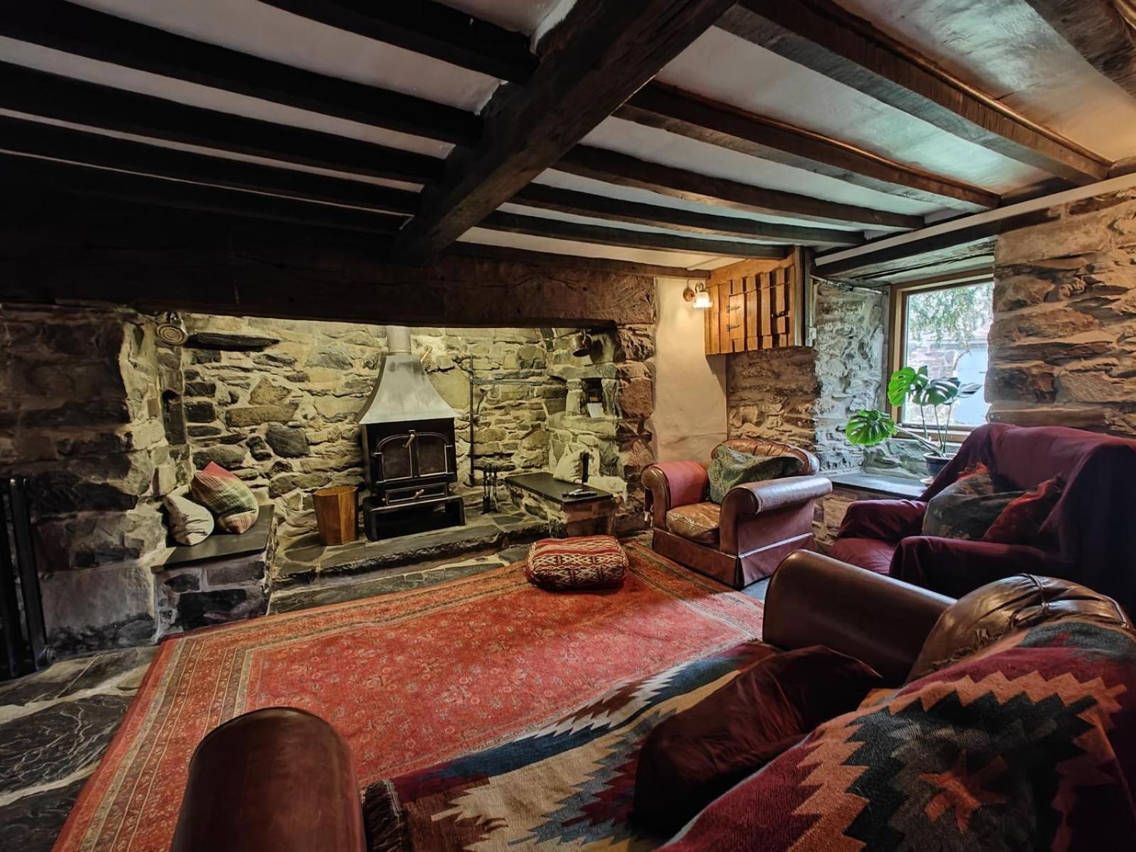 Y Cwtch - Panoramic Mountain Views Within Snowdonia's National Park - 4x4 Recommended * Dolgellau